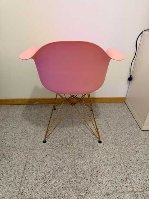 Cadeira com braços Brich Scand Metal - Cor : Algodão Doce, Metal : Dourado