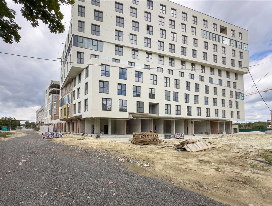 Продаж 1 кім квартири, 53 м.кв. (кухня-студія) по вул.Садова БЕЗ КОМІСІЇ