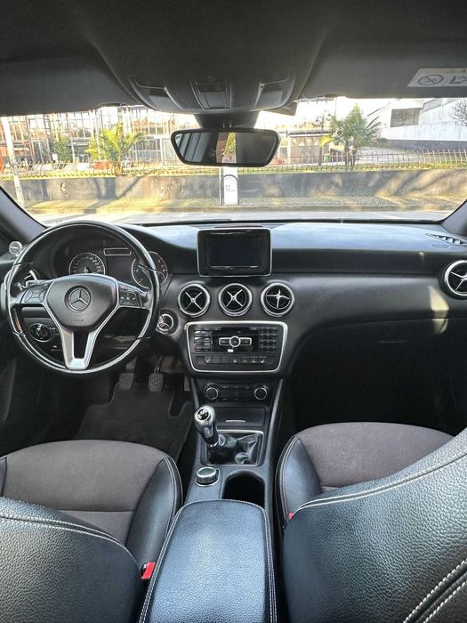 Mercedes-Benz A 180 CDI Versão Style