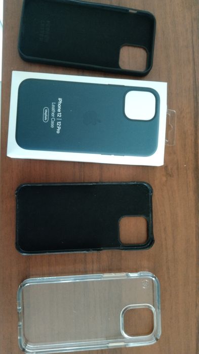 Чохол на IPHONE 12 , Pro Б/У