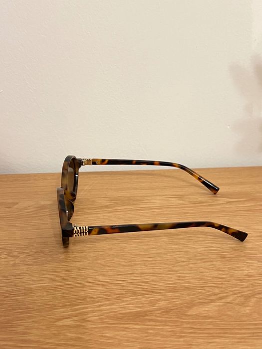 Óculos de sol Miu Miu