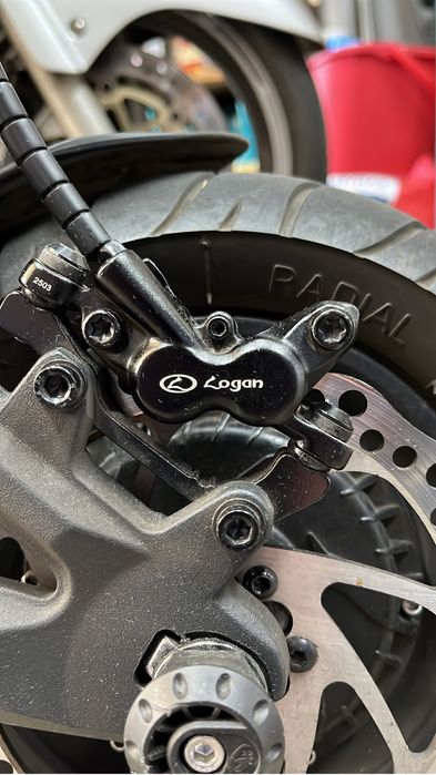 Travão logan 4 pistons