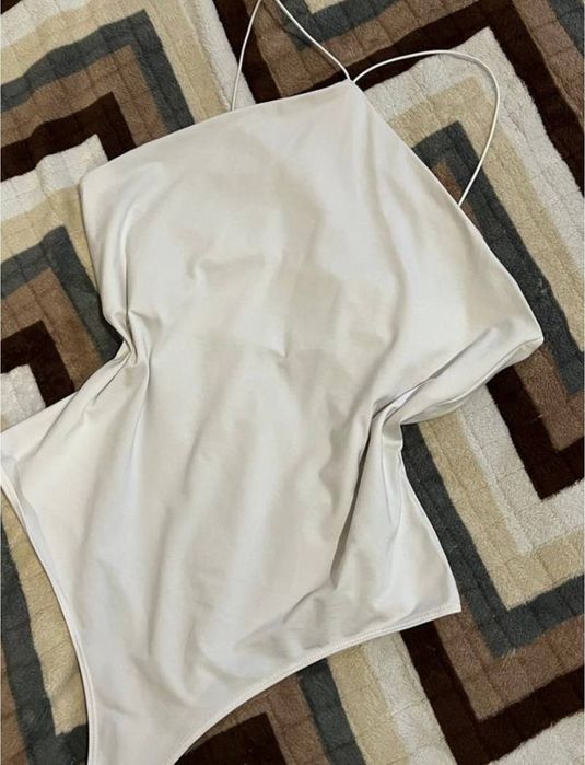 Боди та одна майка H&M