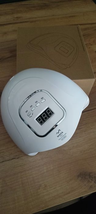 Lampa UV do paznokci