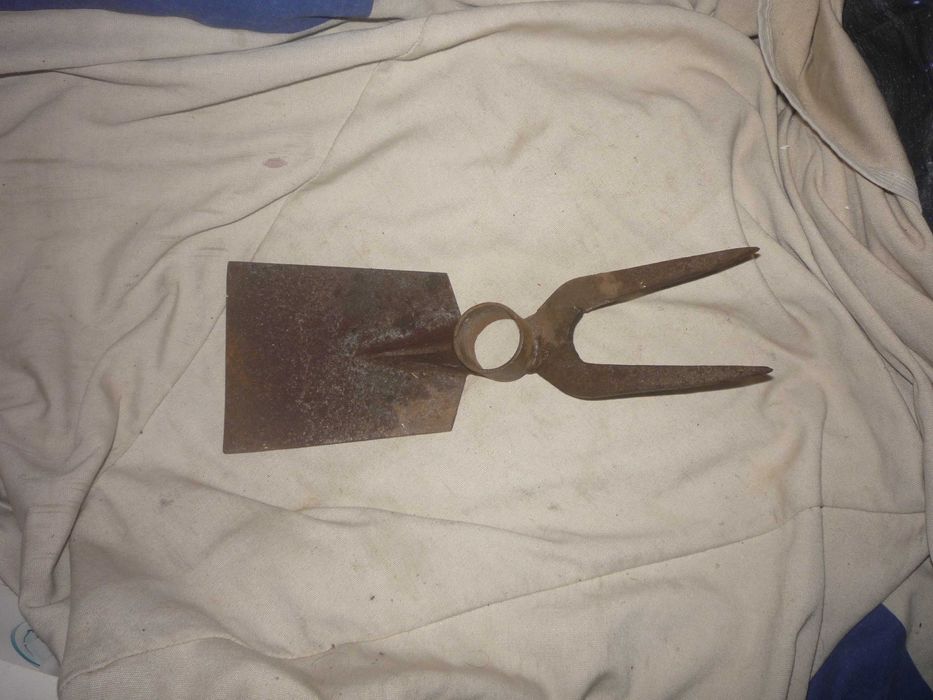 Ofereço acessórios jardinagem