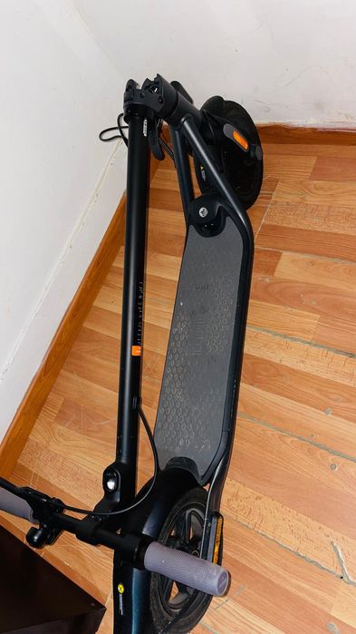 Trotinet NINEBOT (Nova 1 mês de uso)