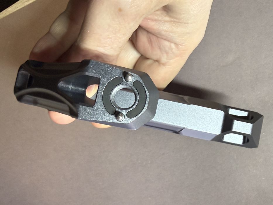 Top Handle NEEWER CA078 - ручка до камери, ріга