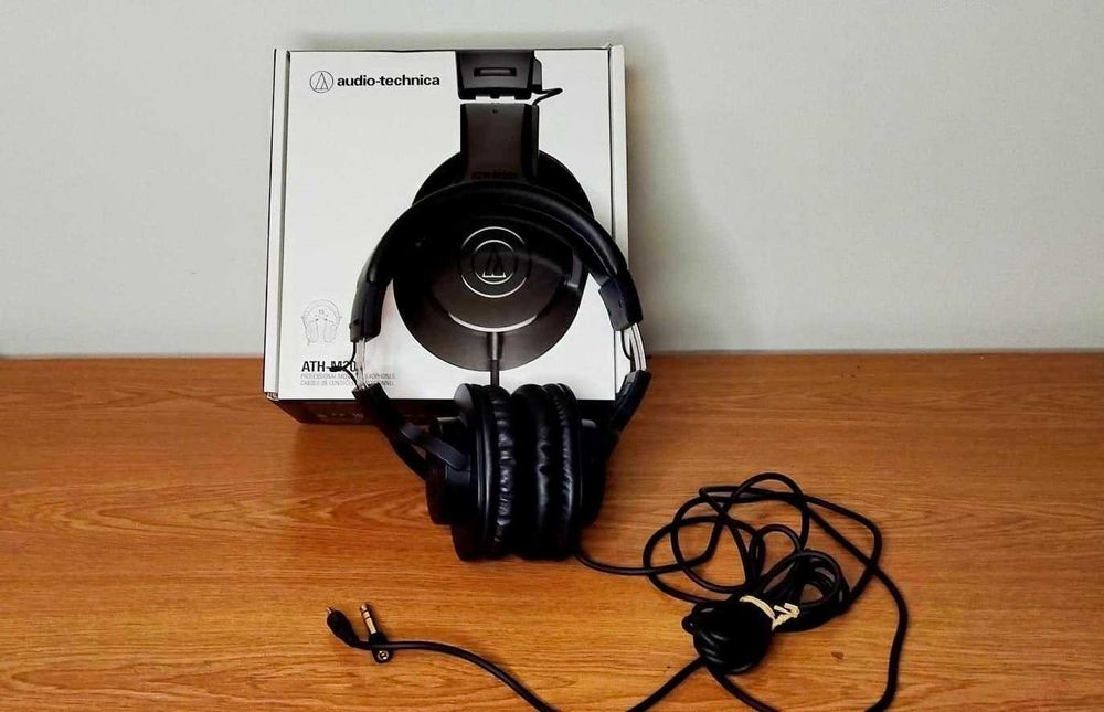 Bateria Eletrónica Alesis Nitro Max Kit (COMO NOVA)