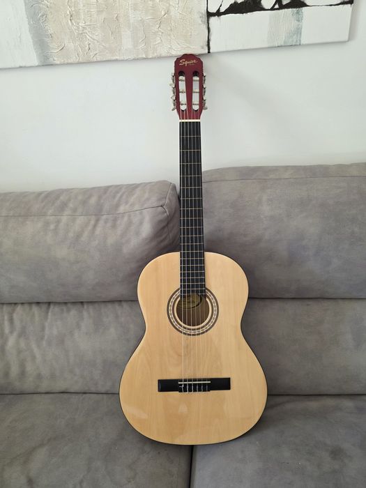 Fender Squier SA guitarra iniciantes