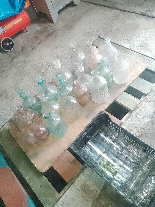 Продам графины стаканы