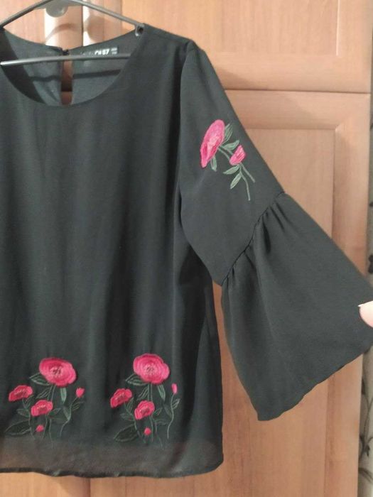 Жіноча вишиванка 46-48р.