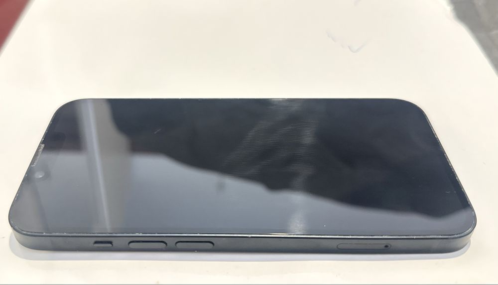 iPhone 14 128 GB kondycja 85%