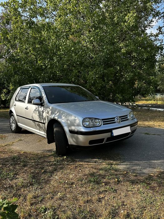 Продам  Volkswagen Golf 4 в доброму стані
