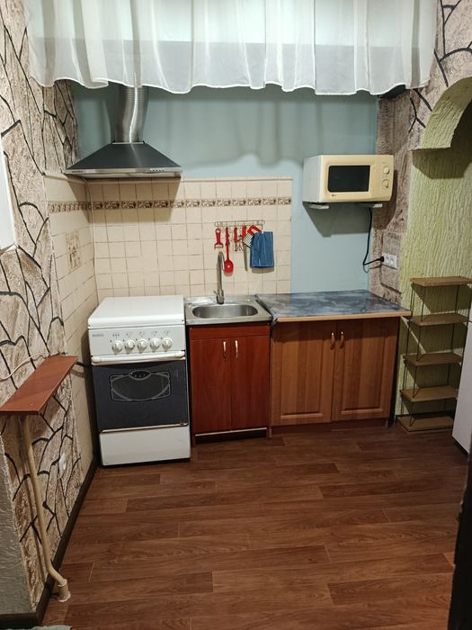 Сдам однокомнатную квартиру возле метро ХТЗ