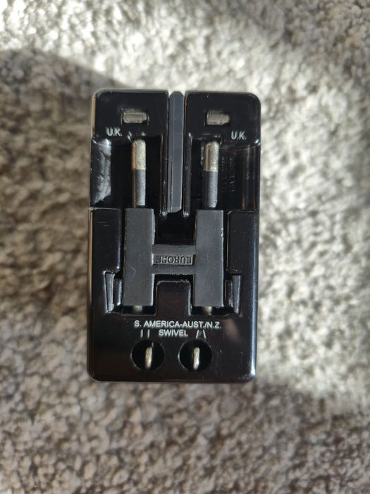 Adaptador de viagem universal Nextech