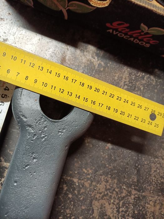 Uchwyt, zaczep do własnej konstrukcji