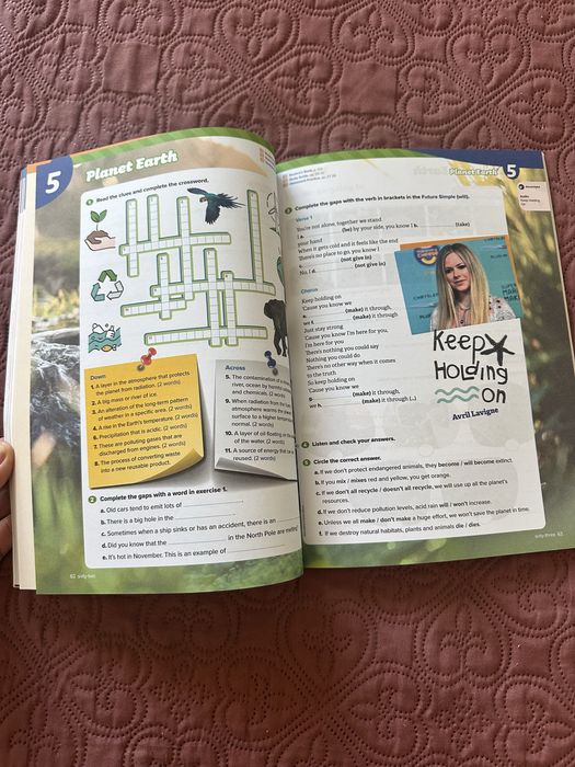 Caderno de atividade Inglês 8