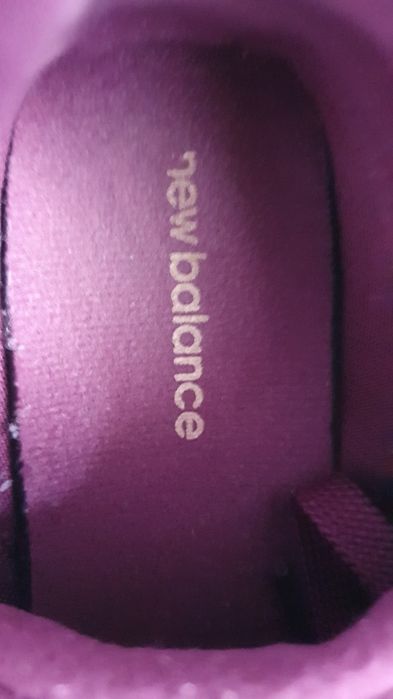 Buty sportowe New Balance w modnym kolorze Rozmiarze 36.5