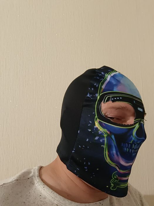 Маска на голову на Хеллоуїн