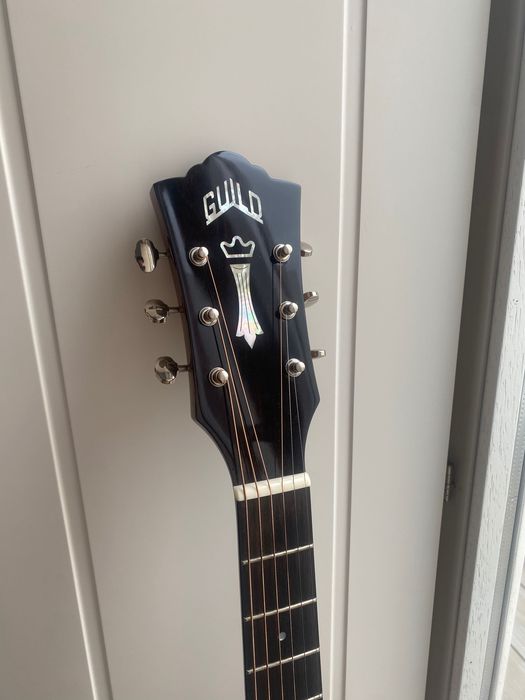 Vendo Guitarra GUILD OM-120