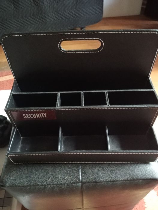 Entry Storage Box64550913301121121