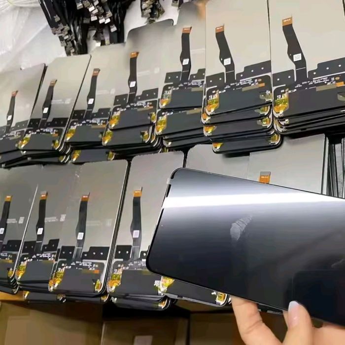 Дисплей OPPO, Vivo, OnePlus, Realme, та інші