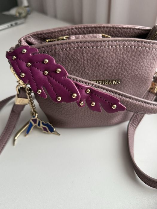 Класна сумочка бренду Trussardi