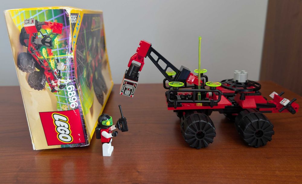 Lego 6896 Kosmiczny Pojazd Kołowy z Pudełkiem