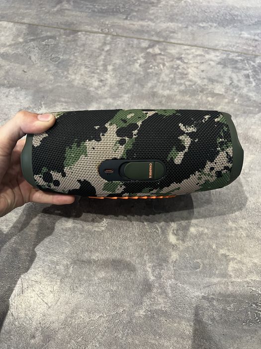 Продам JBL Charge 5 squad стан ідеал