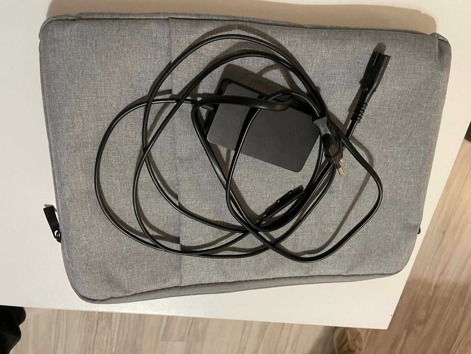 Czarny Surface Pro 9 16GB RAM i5-1235U