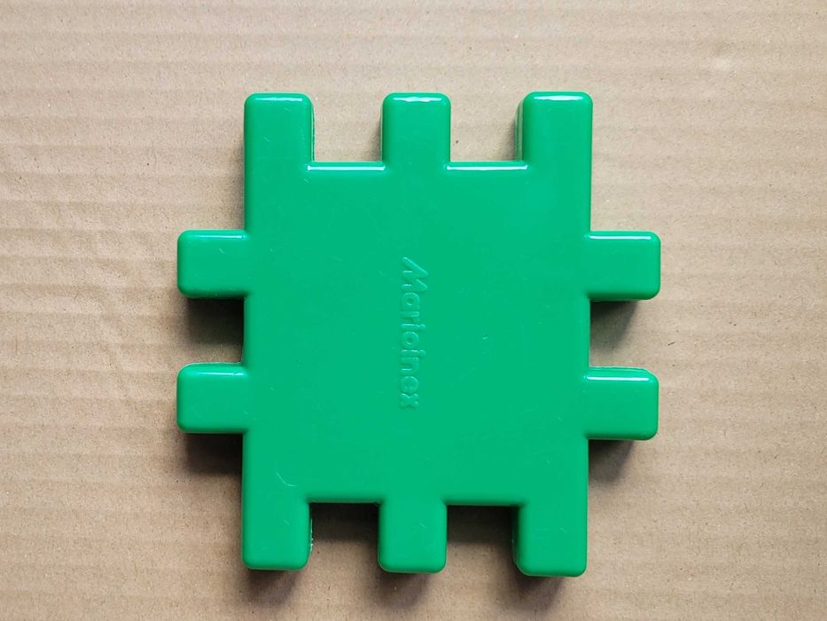 Klocki konstrukcyjne Marioinex Waffle – 170 elementów w kartonowym pudełku