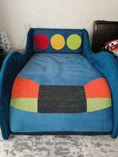 Ліжко дитяче машина