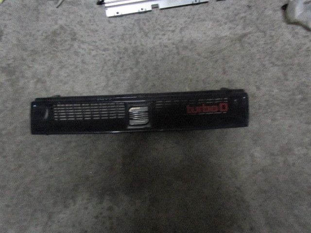 Grelha do Pára-Choques da Frente SEAT Toledo I (1L)