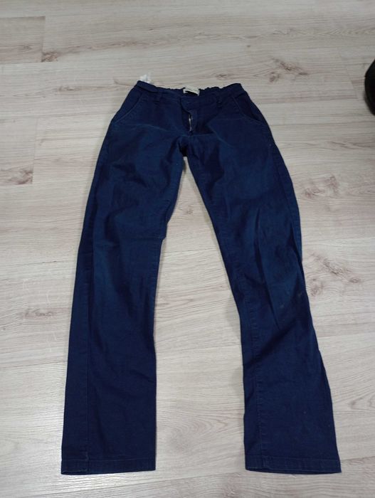 Spodnie materiałowe