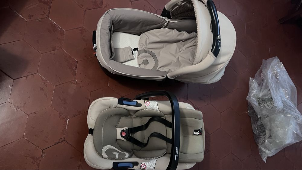 Car seat and baby bassinet