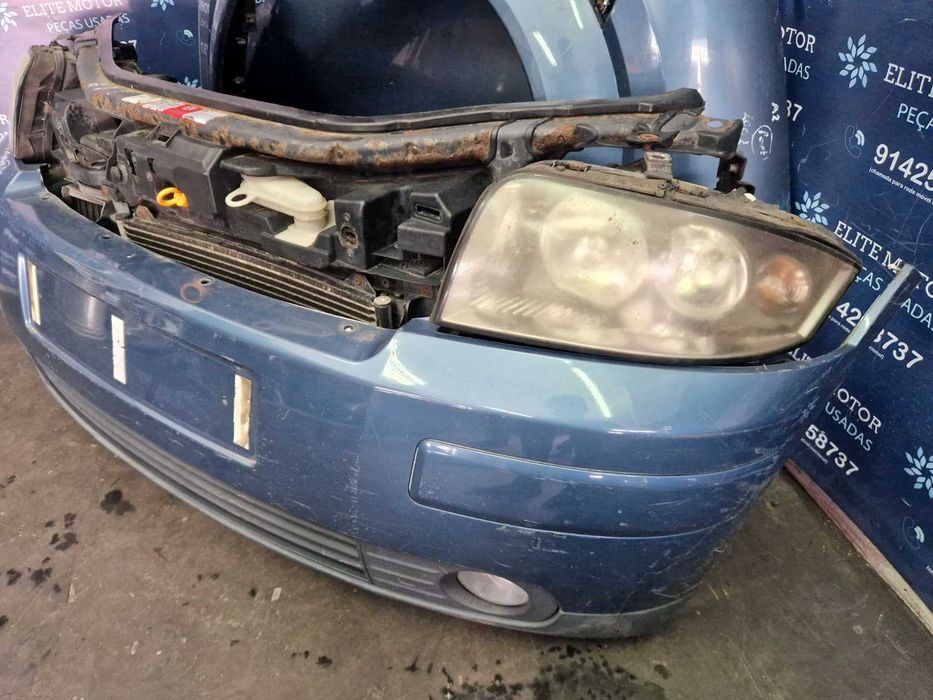 Frente completa usada AUDI A2 1.4 TDI capot parachoques guardalamas oticas radiador
