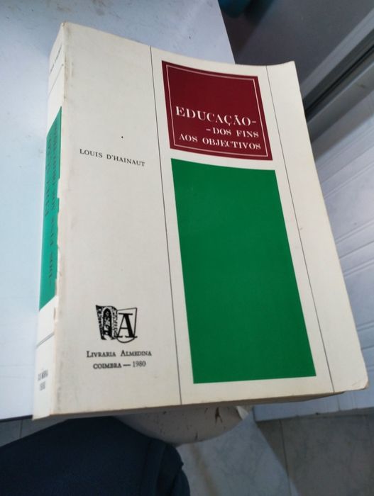 Livro "Educação - dos fins aos objectivos"