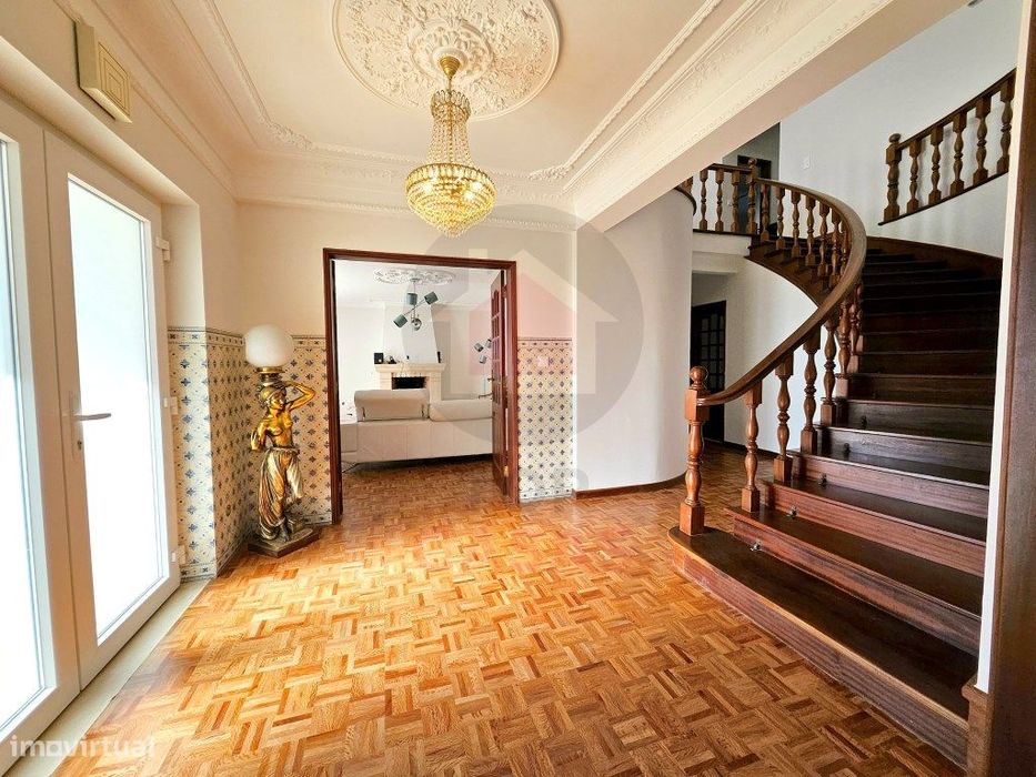 Moradia Isolada de Excelência com Vistas Panorâmicas nas Caldas da ...