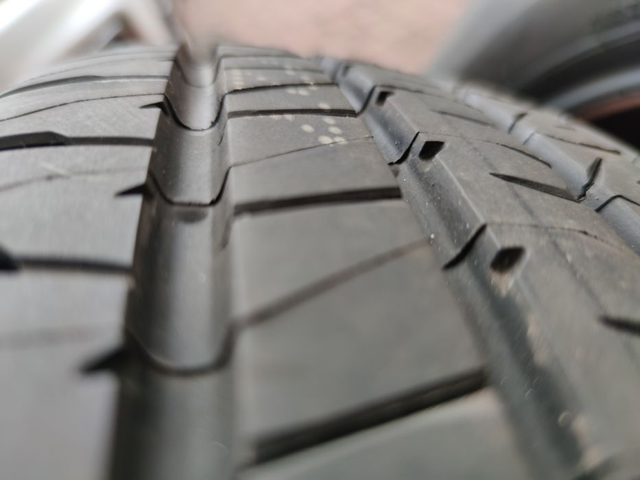 Opony letnie Bridgestone 225 55 r19 nowe