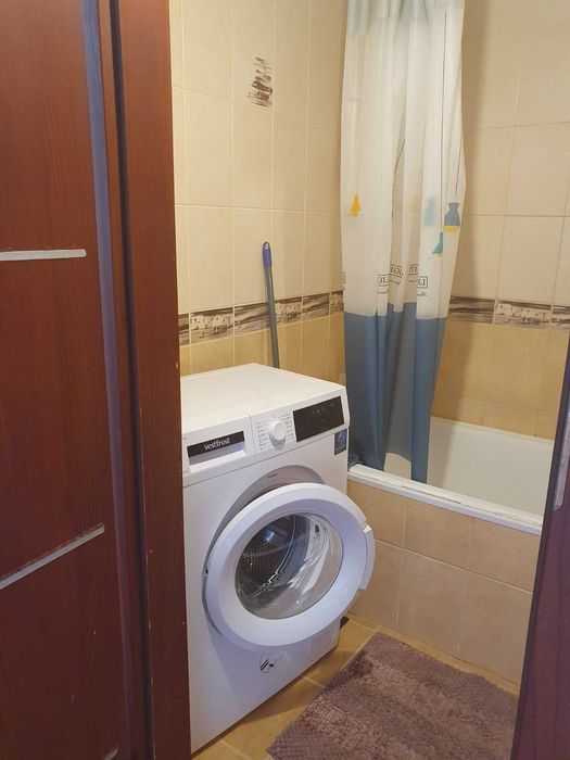 Трикімнатна квартира на Прибузькій.Будинок 2007року.