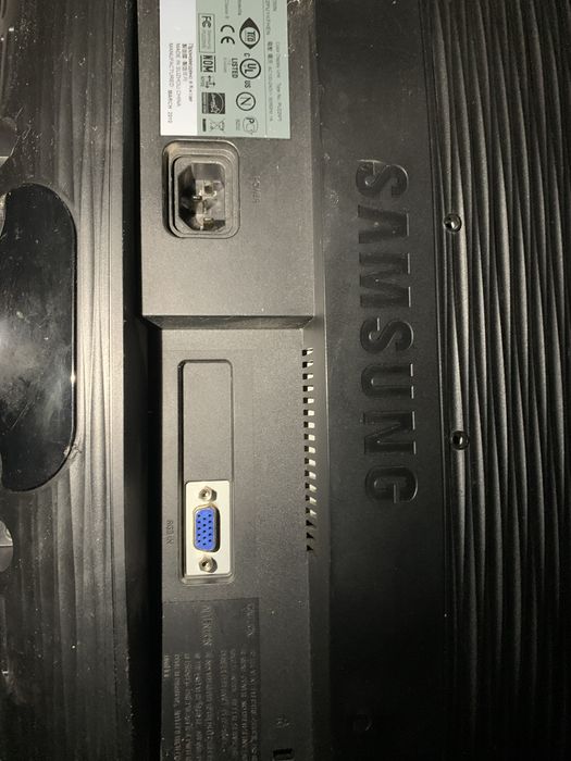 Монитор Samsung B2230N + Подарок