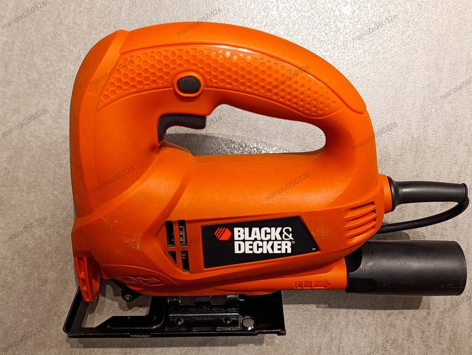 Wyrzynarka Black & Decker, KS600E