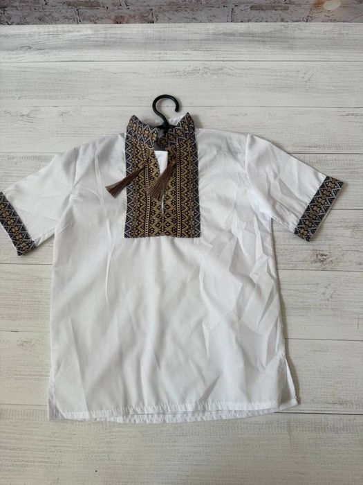 Вишиванки для дівчаток та хлопчиків