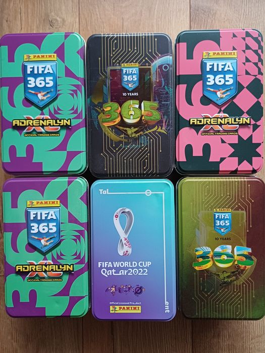 Puszka fifa panini duża