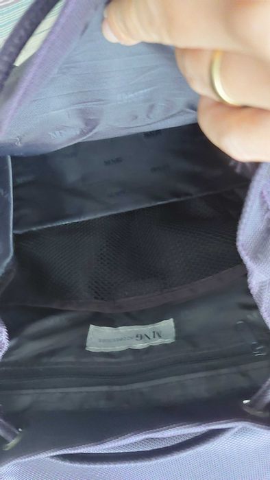 Mochila roxa - mango