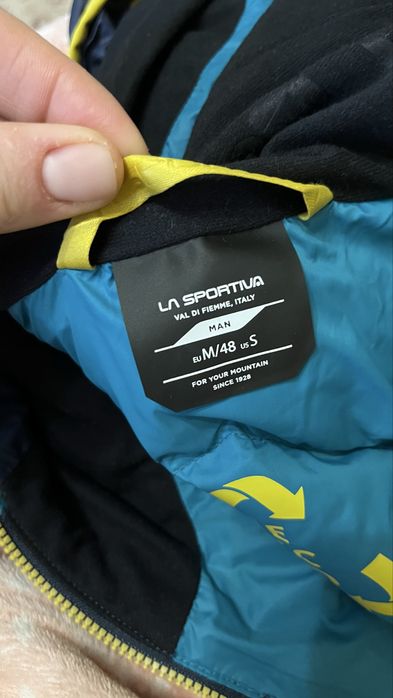 Трекінгова куртка La sportiva