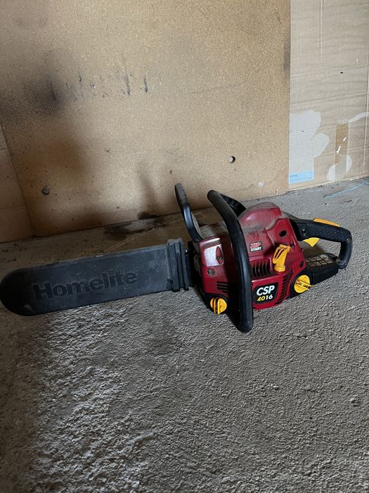 Motoserra a gasolina