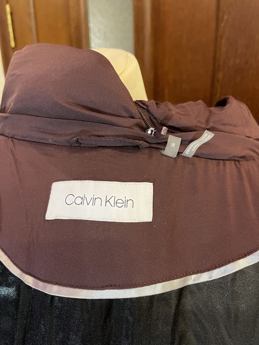 Пуховик Calvin Klein новий