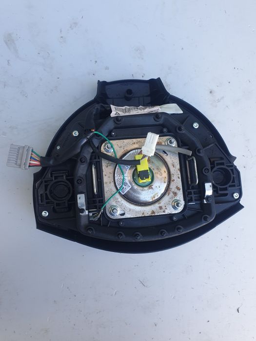 Подушка безпеки Nissan Qashqai NV200