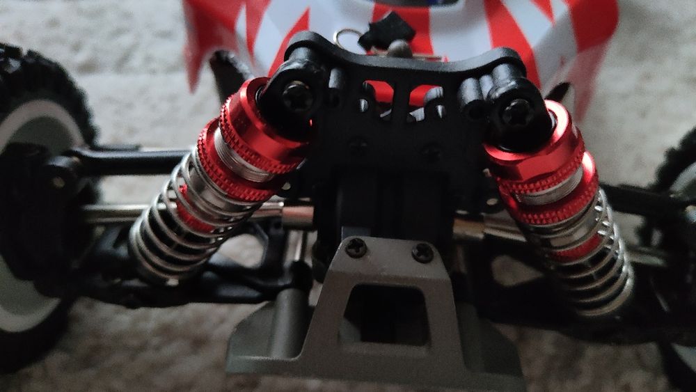 Wltoys 124008, 4WD, 3S, bezszczotkowy, 2000 mAh, silnik RC 60km/h